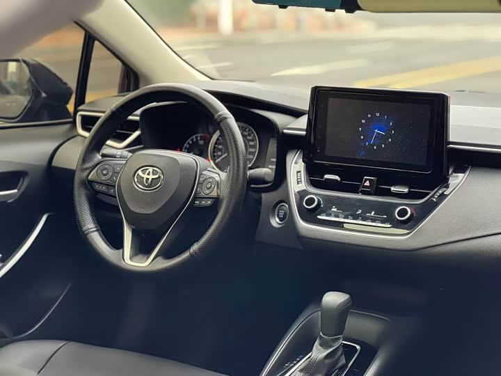 Фото 9 - Toyota Allion