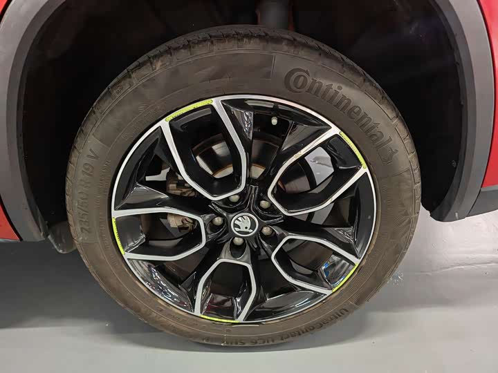 Фото 10 - Skoda Kodiaq GT