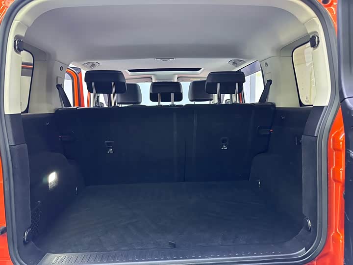 Фото 19 - Tank 300