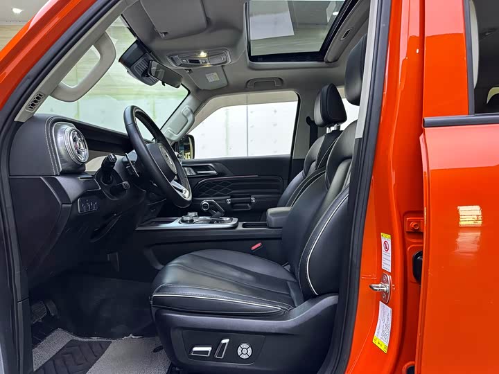 Фото 7 - Tank 300