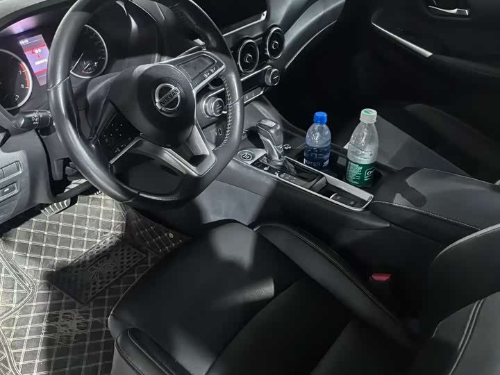 Фото 7 - Nissan Sylphy