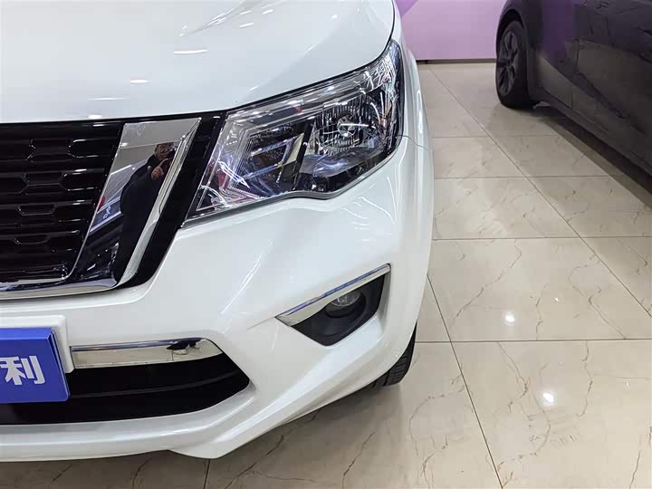 Фото 7 - Nissan Terra