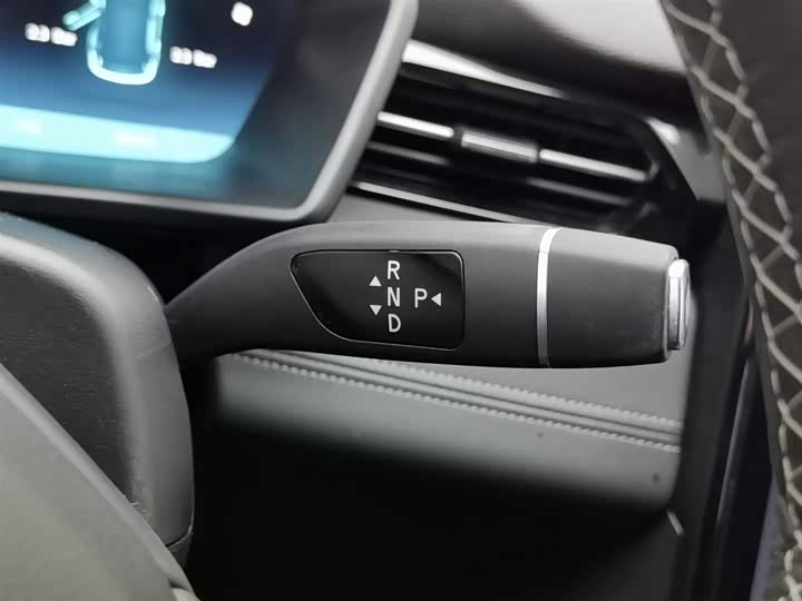 Фото 13 - XPeng G3