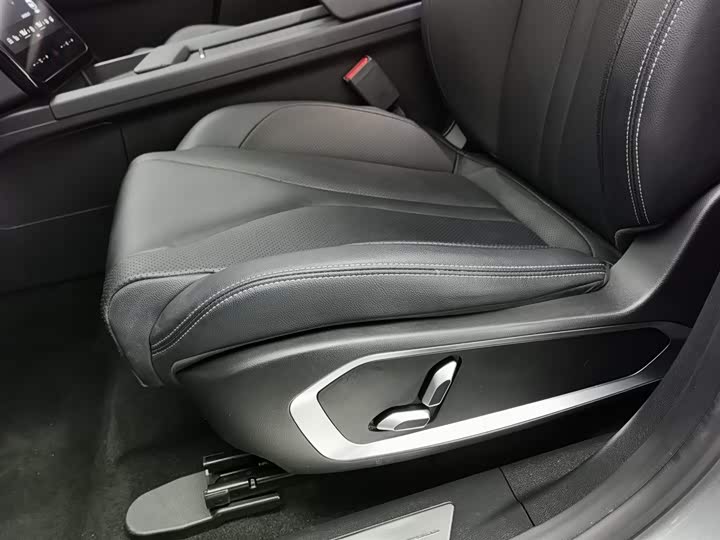 Фото 20 - XPeng G3