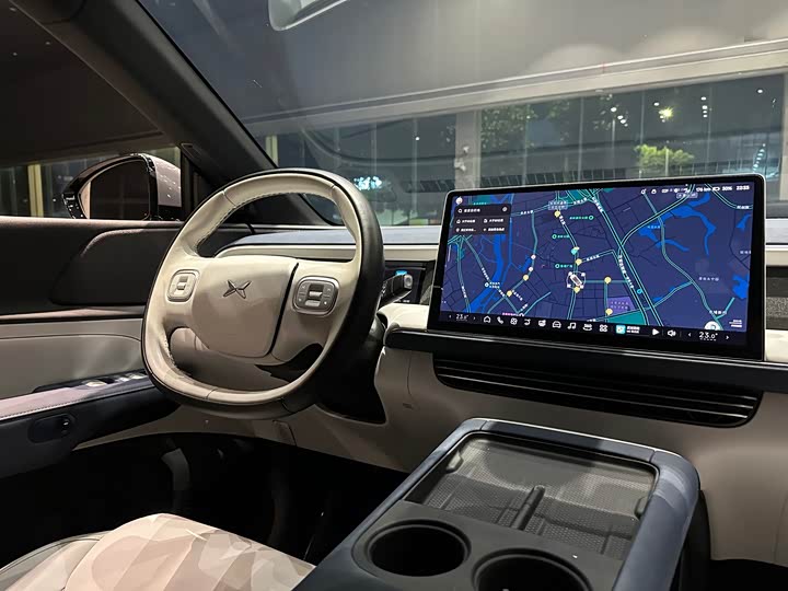 Фото 13 - XPeng G6