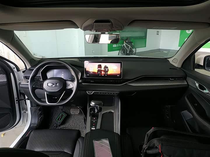 Фото 10 - Geely Preface