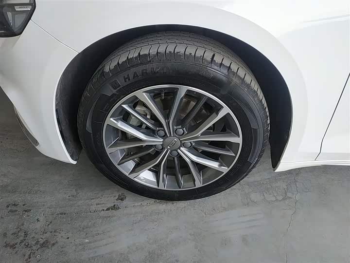 Фото 23 - Geely Preface