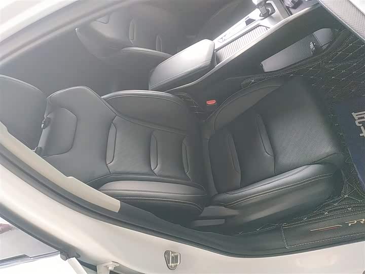 Фото 25 - Geely Preface