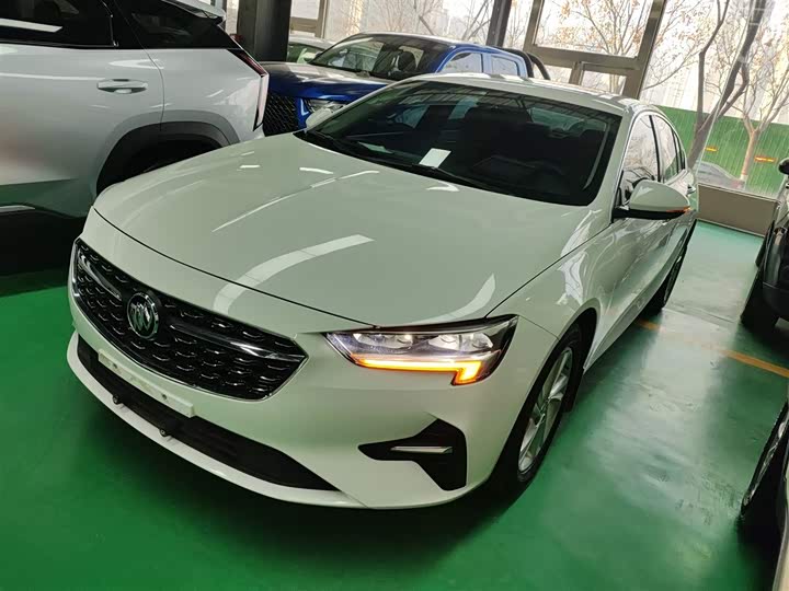 Фото 2 - Buick Regal