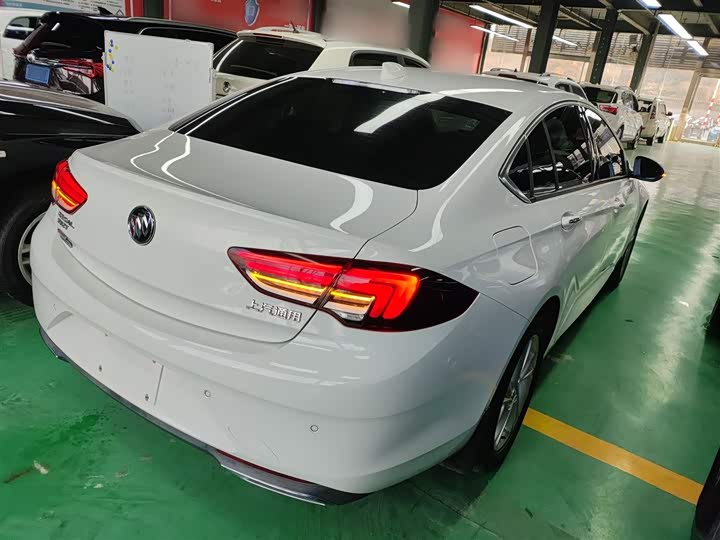 Фото 7 - Buick Regal