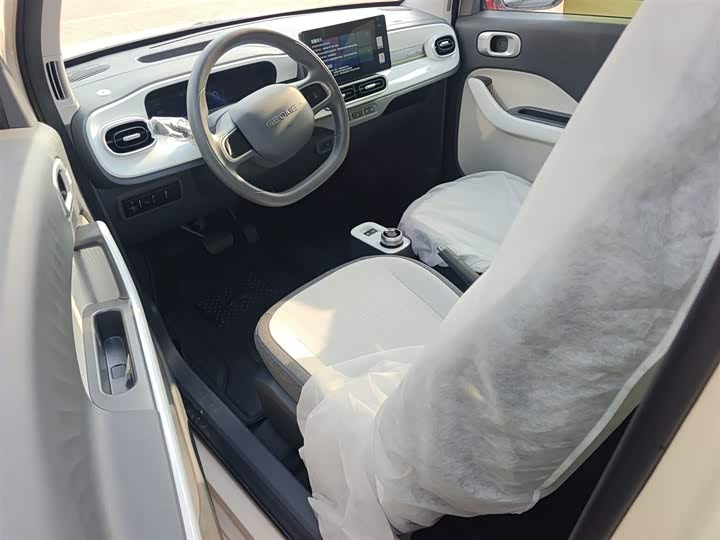 Фото 17 - Geely Galaxy Panda Mini