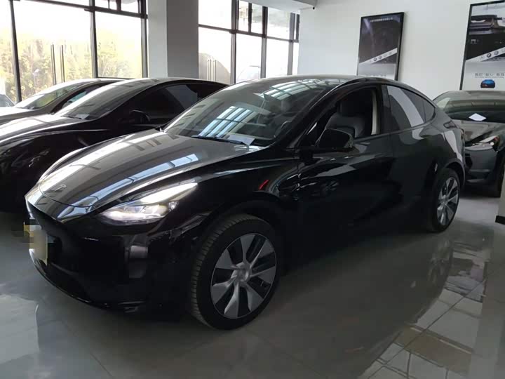 Фото 5 - Tesla Model Y