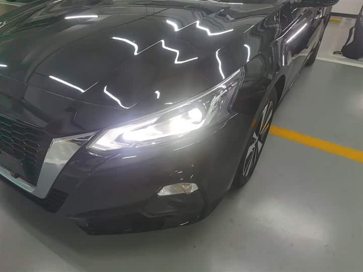 Фото 24 - Nissan Teana