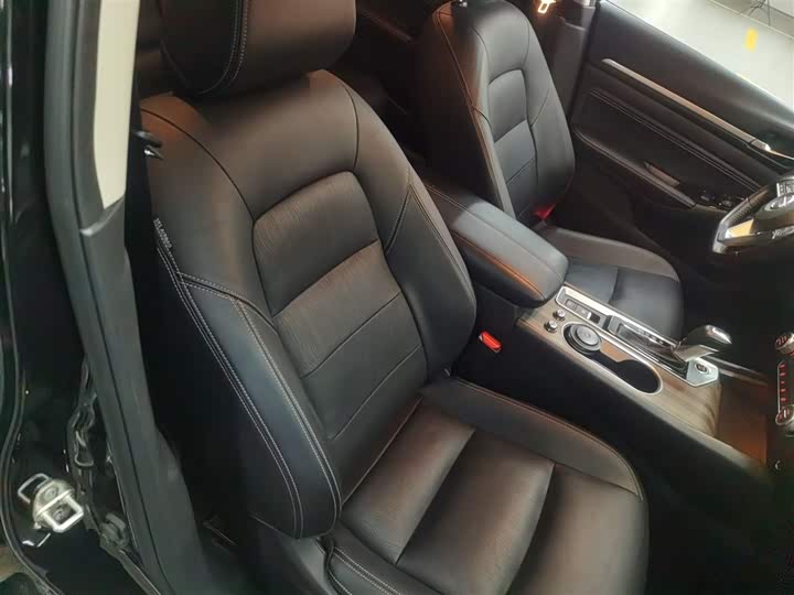 Фото 25 - Nissan Teana