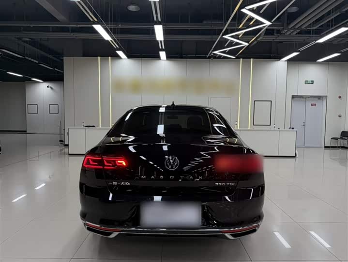 Фото 6 - Volkswagen Magotan