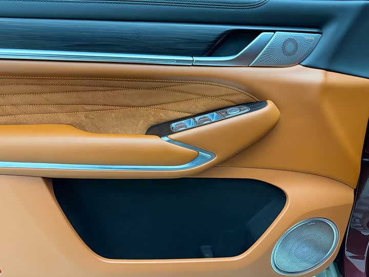 Фото 11 - Tank 500