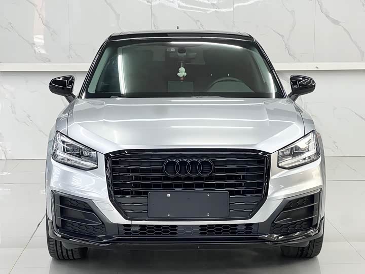 Фото 2 - Audi Q2L
