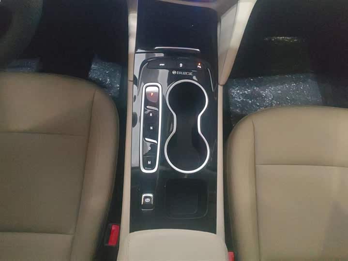 Фото 16 - Buick Regal