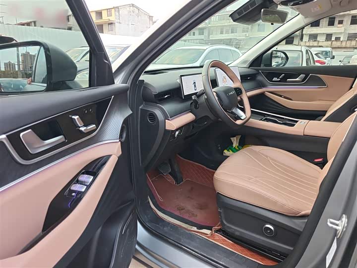 Фото 16 - Chery Tiggo 8L