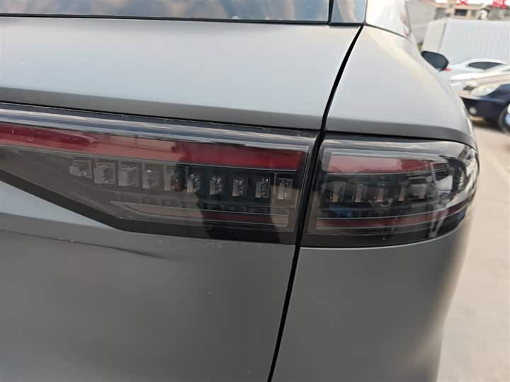 Фото 8 - Chery Tiggo 8L