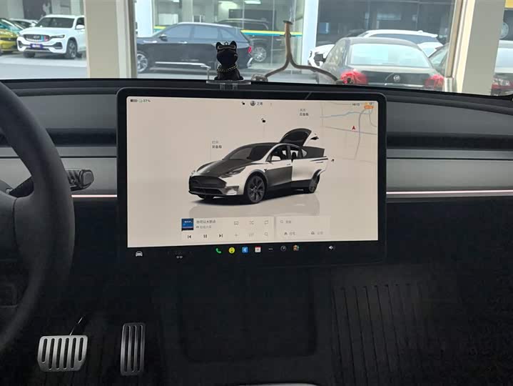 Фото 13 - Tesla Model Y