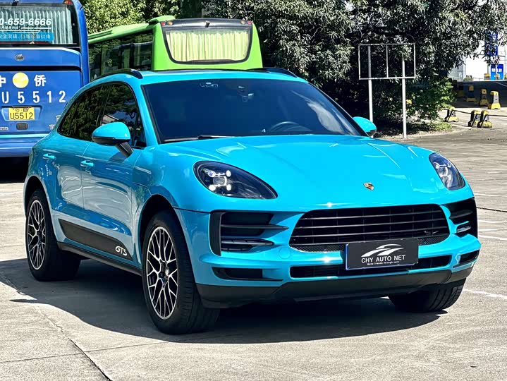 Фото 2 - Porsche Macan