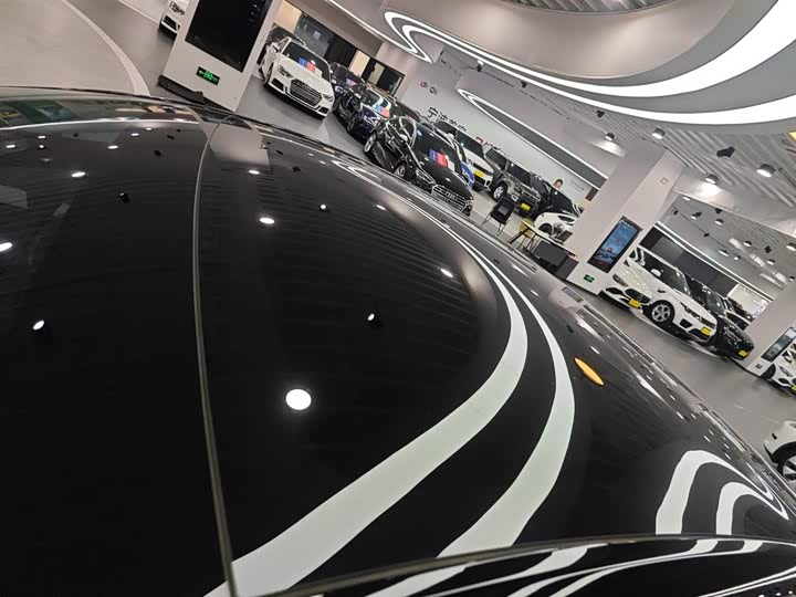 Фото 27 - Tesla Model Y