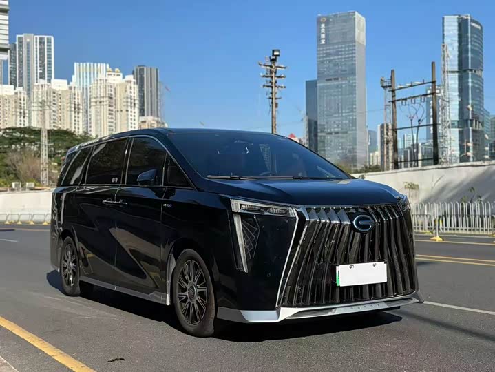 Фото 3 - GAC Trumpchi E9