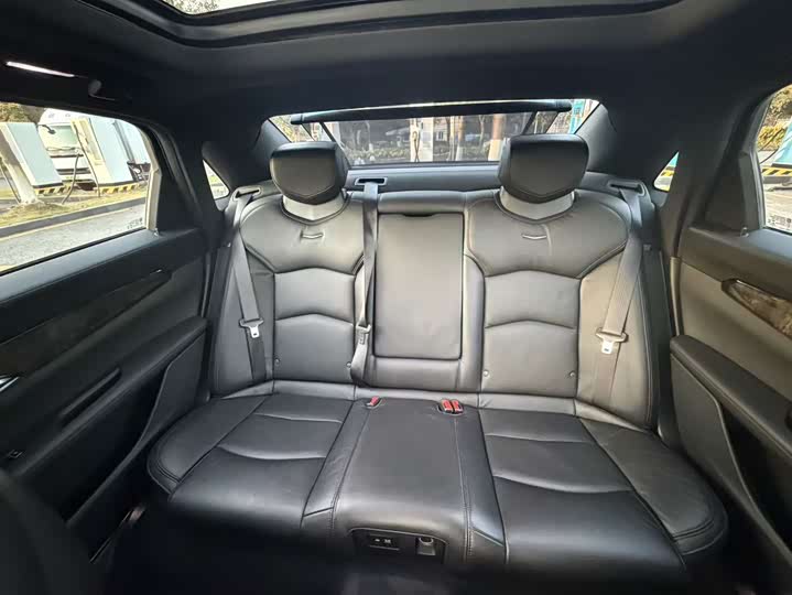 Фото 15 - Cadillac CT6