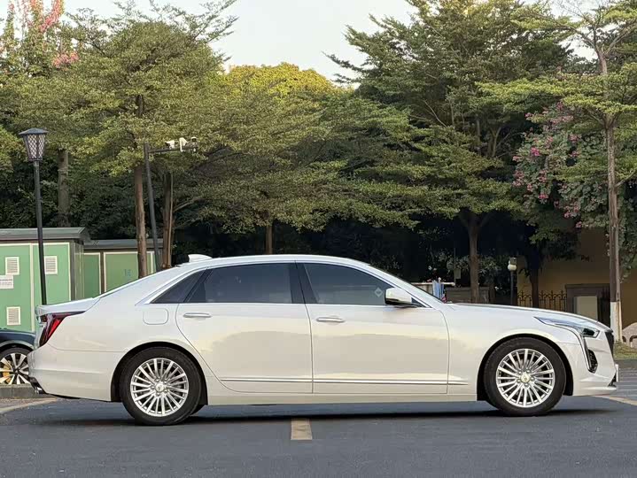 Фото 5 - Cadillac CT6