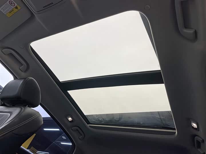 Фото 16 - Honda Avancier