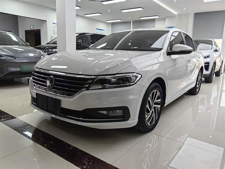 Фото 1 - Volkswagen Lavida