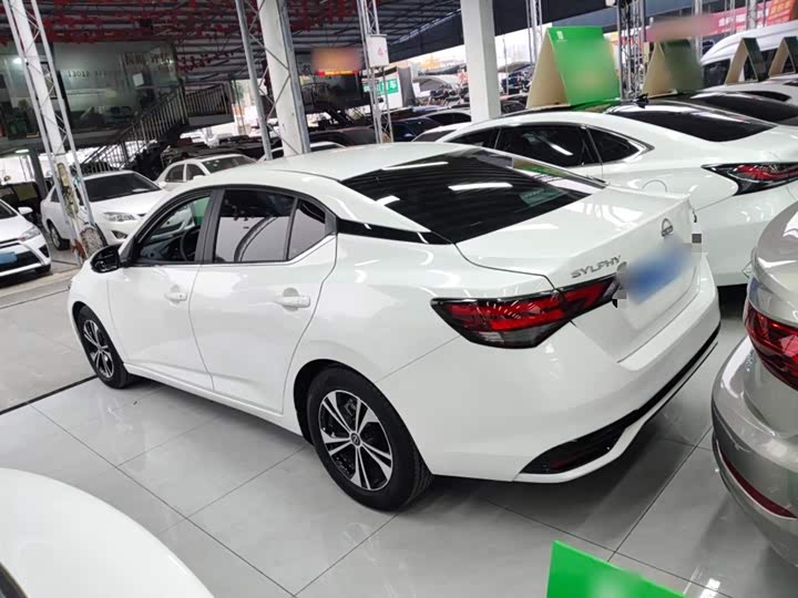 Фото 5 - Nissan Sylphy