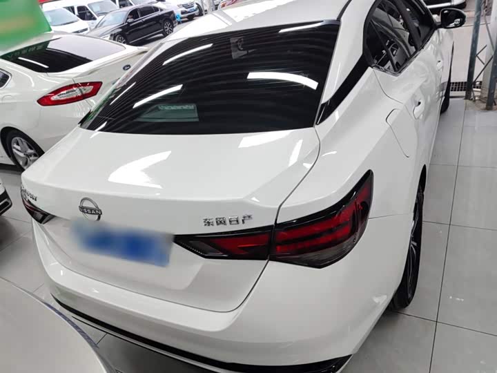 Фото 6 - Nissan Sylphy