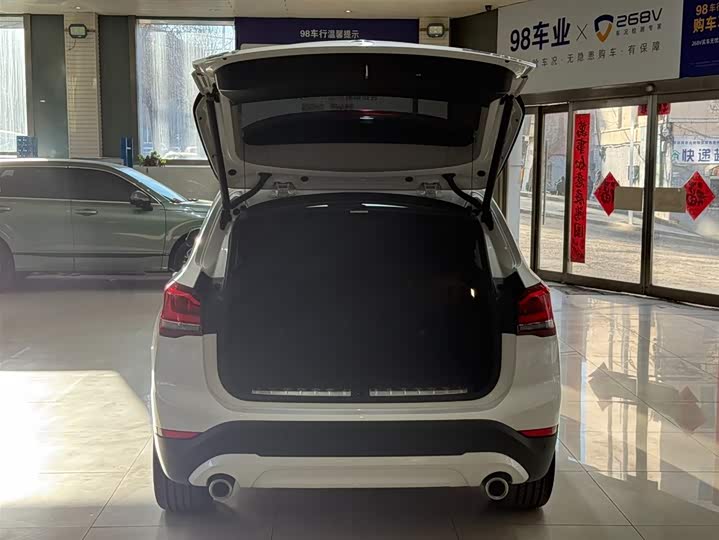 Фото 23 - BMW X1