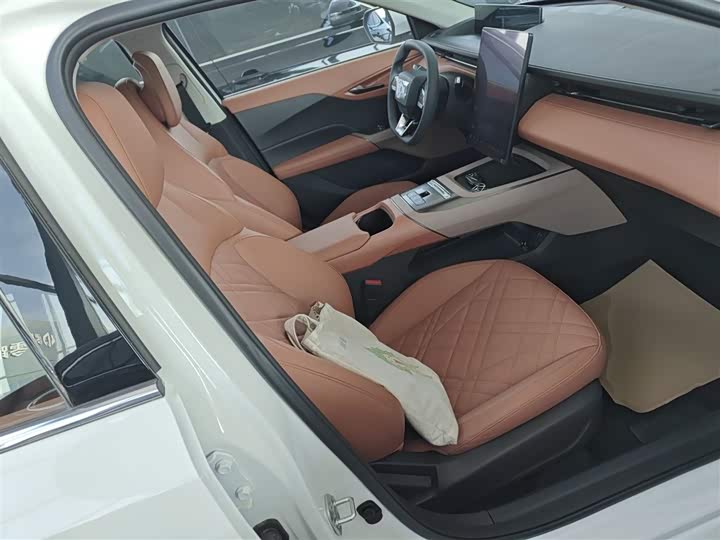 Фото 25 - Changan Qiyuan (Nevo) A05