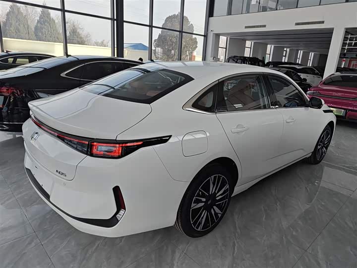 Фото 7 - Changan Qiyuan (Nevo) A05