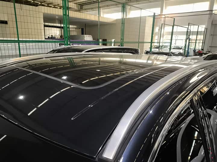 Фото 27 - Lincoln Aviator