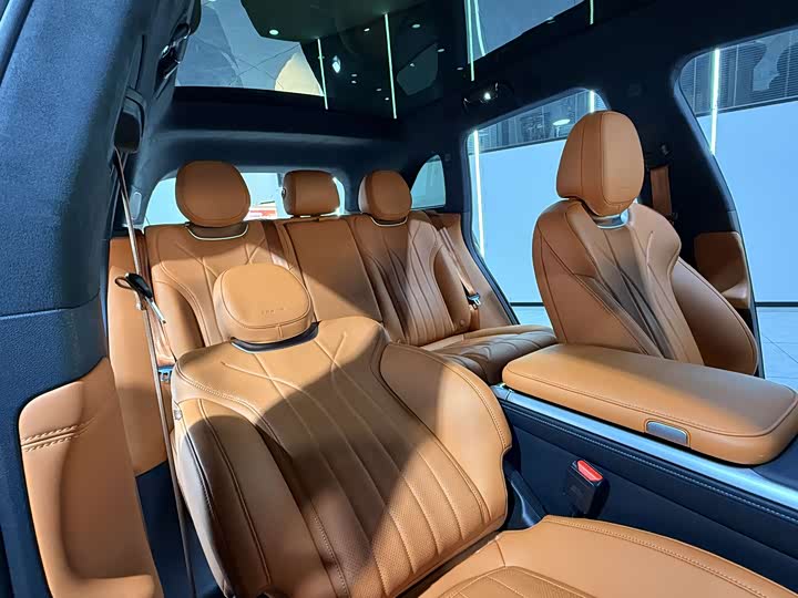 Фото 8 - XPeng G9