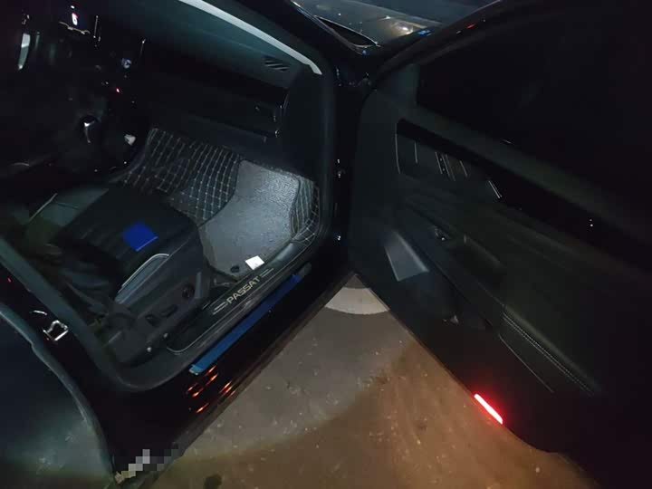 Фото 20 - Volkswagen Passat