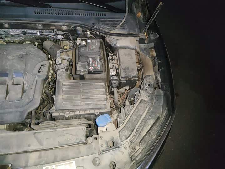 Фото 22 - Volkswagen Passat