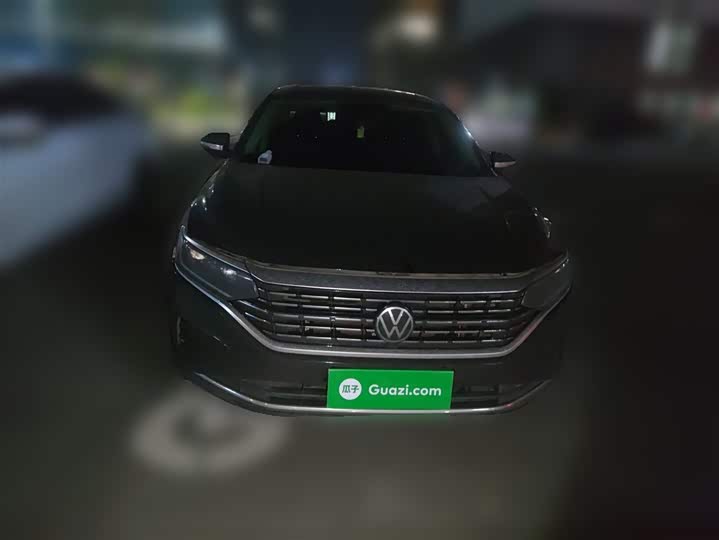 Фото 24 - Volkswagen Passat