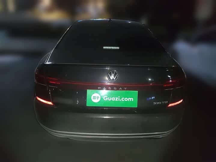 Фото 28 - Volkswagen Passat