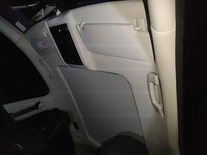 Фото 9 - Volkswagen Passat