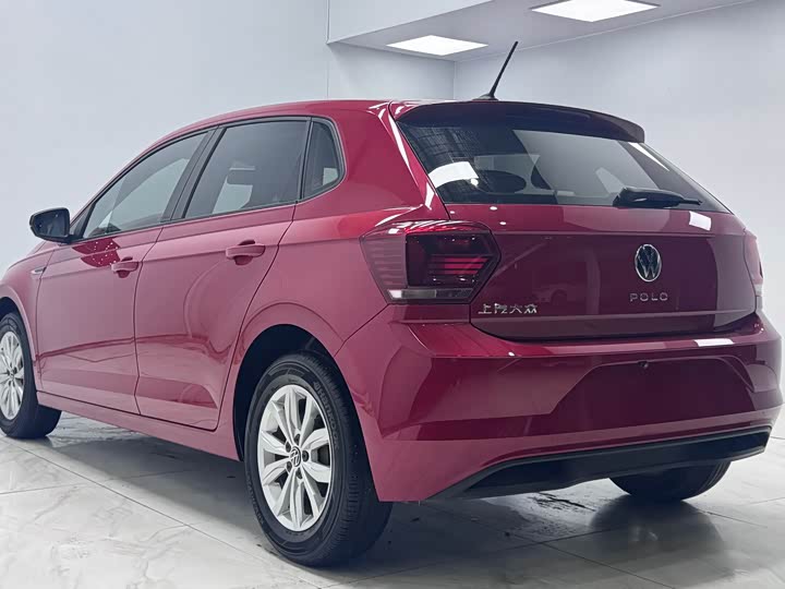 Фото 4 - Volkswagen Polo