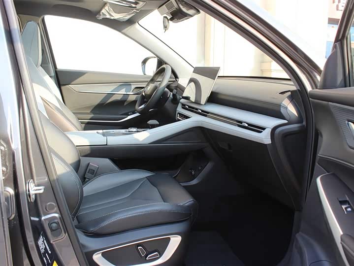 Фото 25 - Changan CS75 Plus