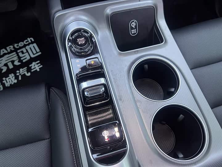 Фото 26 - GAC Trumpchi E8