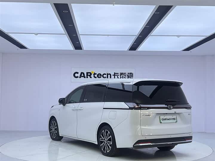 Фото 3 - GAC Trumpchi E8