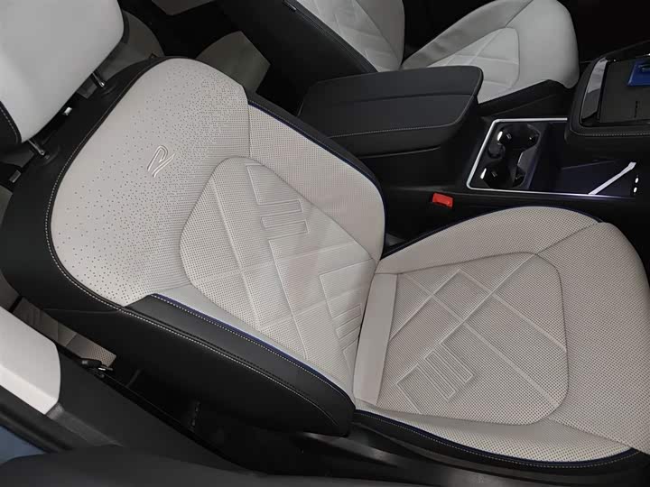 Фото 25 - Volkswagen Talagon