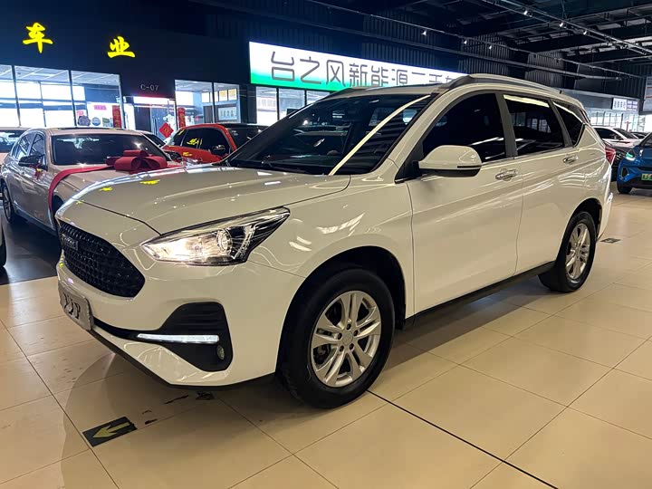 Фото 1 - Haval M6